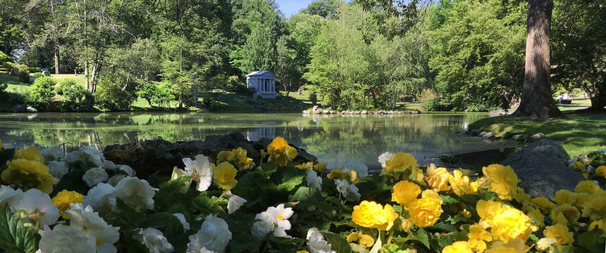 Newton Cemetery and Arboretum